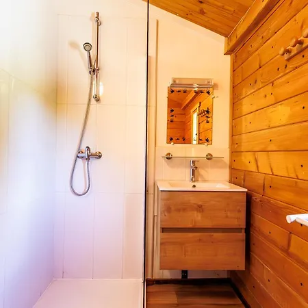 Alivi Di A Restonica كورتي